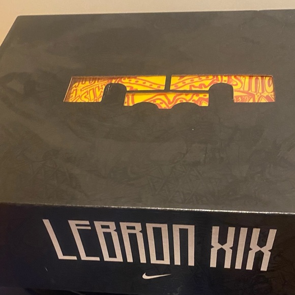 Lebron 9 - Picture 2 of 13